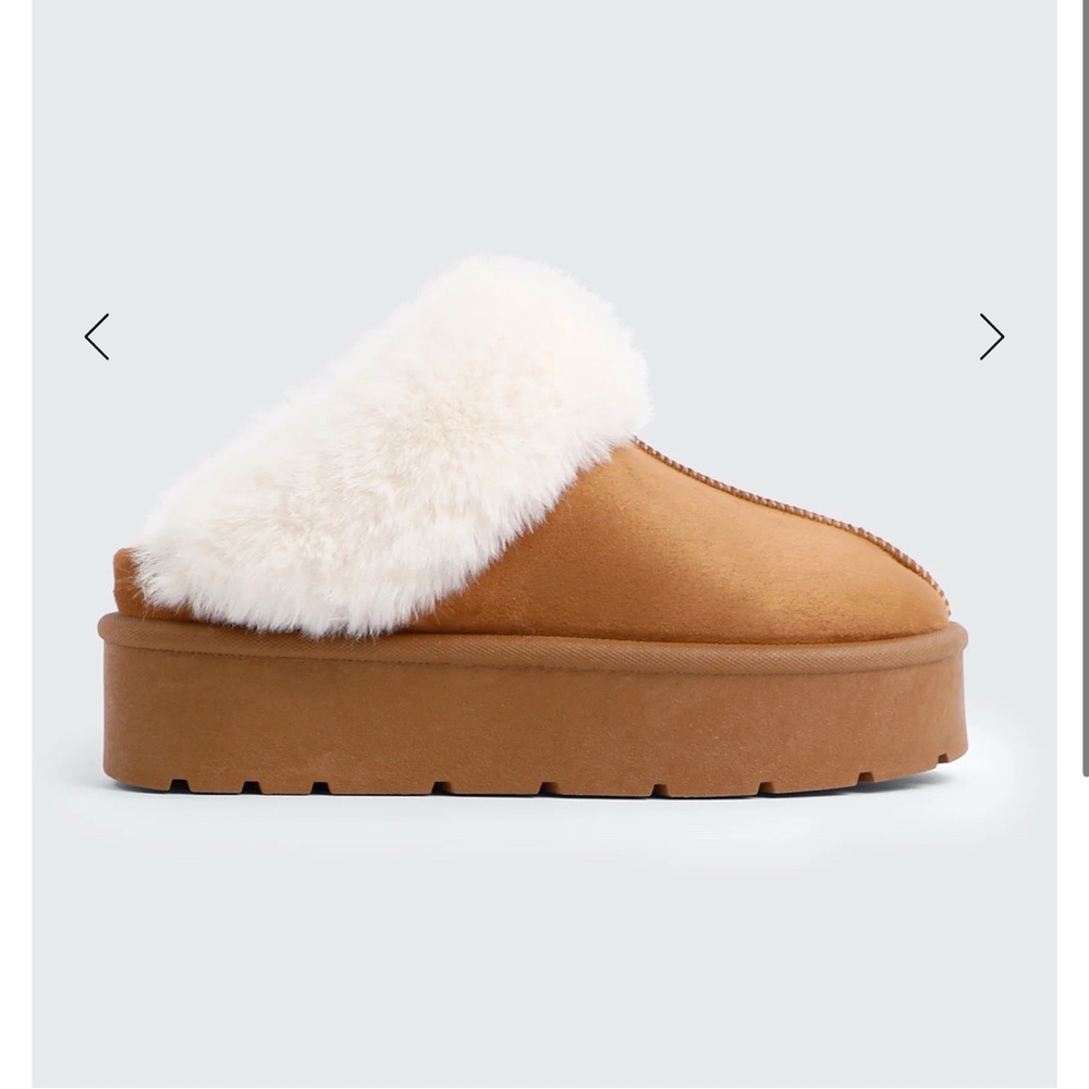 Ardene Slippers